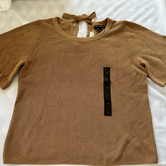 NWT Banana Republic Women’s Top Medium - Picture 1 of 4